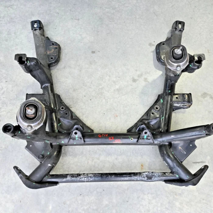 2000-2006 BMW X5 E53 Front Suspension Subframe Engine Cradle Crossmember Frame