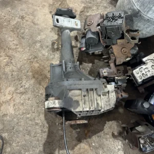 2002-2006 Cadillac Escalade Front Axle Differential Carrier Assembly 3.73 OEM