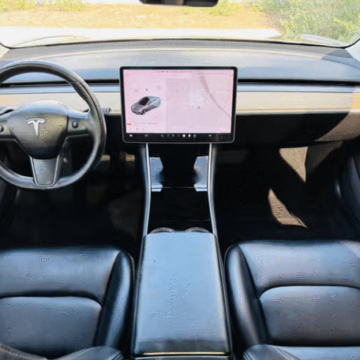 2018 Tesla Model 3 Long Range RWD 3