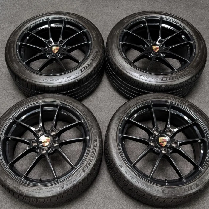 4 Porsche 981 Boxster S Cayman GTS 19 Wheels & Tires OZ Racing Leggera HLT Rims