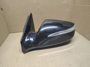13-16 Hyundai Santa Fe Sport Left Driver Side View Door Mirror w/ Turn Signal