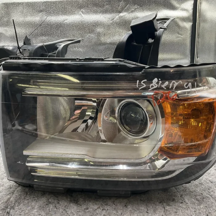 14-15 GMC Sierra 1500 Pickup Left Headlamp w: LED Accents 14-15 GMC Sierra 1500 Pickup Left Headlamp w: LED Accents