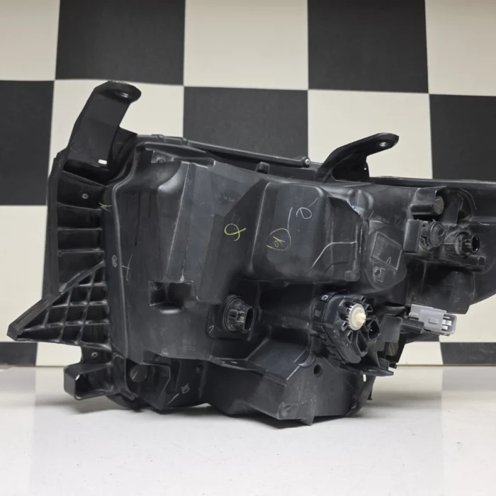 2018 2019 2020 2021 Toyota Tundra Right LED Headlight Used Oem Chrome Bezel 2 2018 2019 2020 2021 Toyota Tundra Right LED Headlight Used Oem Chrome Bezel 2