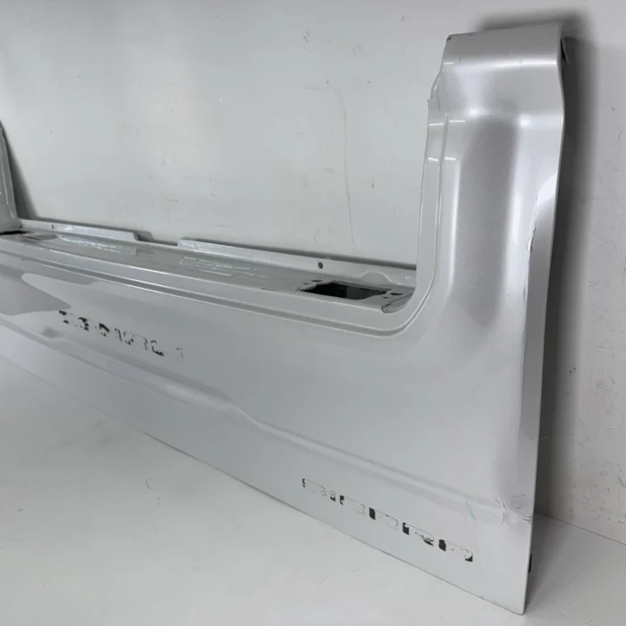 2019-2024 GMC Sierra 2500 Tailgate Multipro OEM 2 2019-2024 GMC Sierra 2500 Tailgate Multipro OEM 2