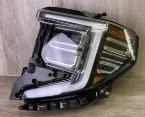 2022-2023-2024 GMC Sierra 1500 LH DRIVER Side Headlamp