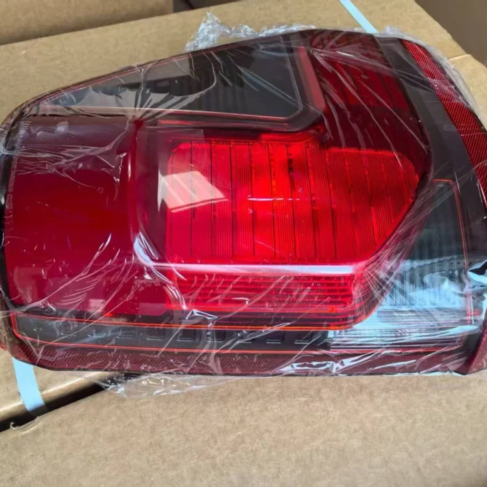 NEW Left Driver Side Halogen Tail LIGHT For Ford F150 XL:XLT:STX RL3Z-13405-C 3 NEW Left Driver Side Halogen Tail LIGHT For Ford F150 XL:XLT:STX RL3Z-13405-C 3