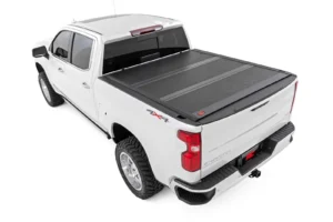 Rough Country Low Profile Bed Cover for 19-26 Chevy/GMC 1500 | 6'7" - 47120650B
