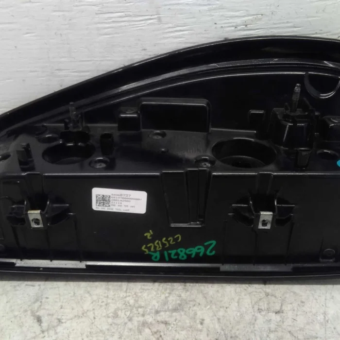 Used Right Tail Light Assembly fits- 2021 Gmc Sierra 1500 pickup Right Grade B 2 Used Right Tail Light Assembly fits- 2021 Gmc Sierra 1500 pickup Right Grade B 2